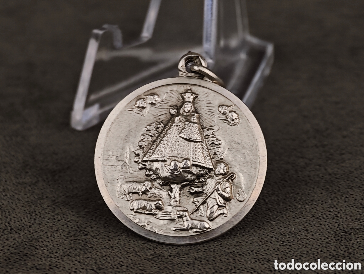 Antig&uuml;edades: Antigua Medalla Religiosa de Plata - Foto 1