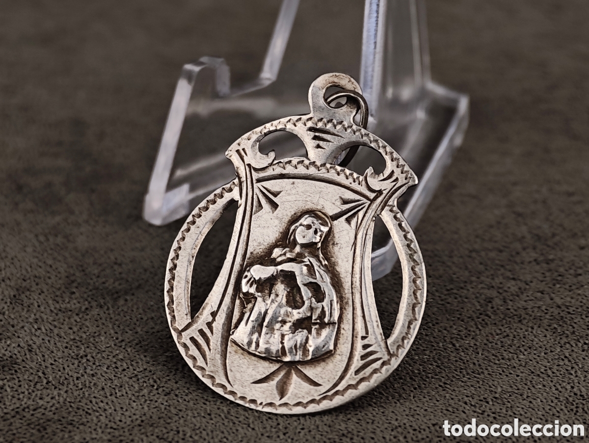 Antig&uuml;edades: Antigua Medalla Religiosa de Plata - Foto 1