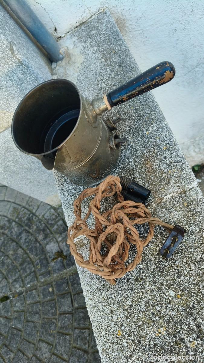 Antig&uuml;edades: Chauffe lait ancien &eacute;lectrique - Foto 1