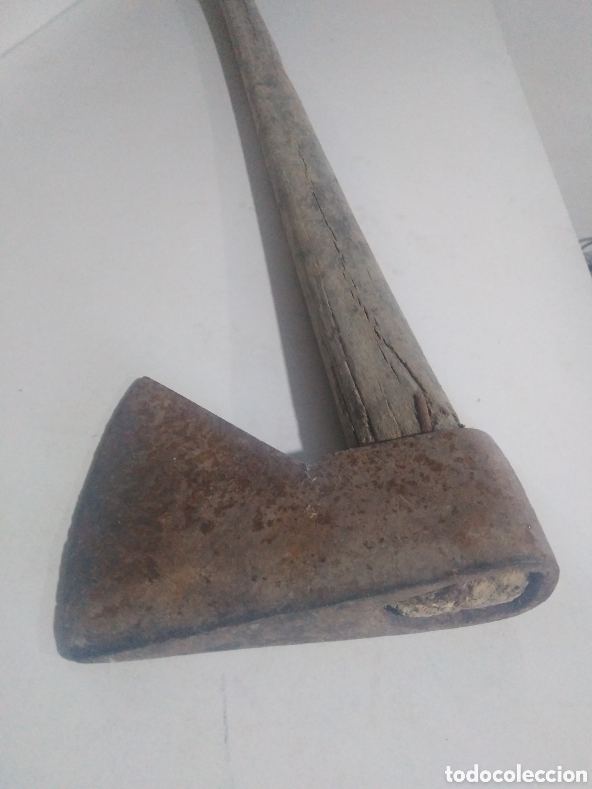 Antig&uuml;edades: Hacha antigua de gran tama&ntilde;o - Foto 13