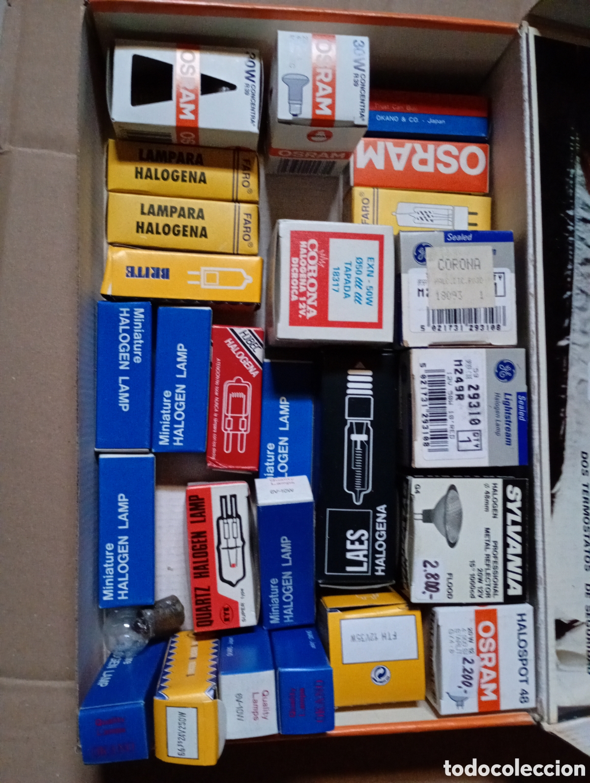 Antig&uuml;edades: Lote bombillas hal&oacute;genas variadas antiguas - Foto 1