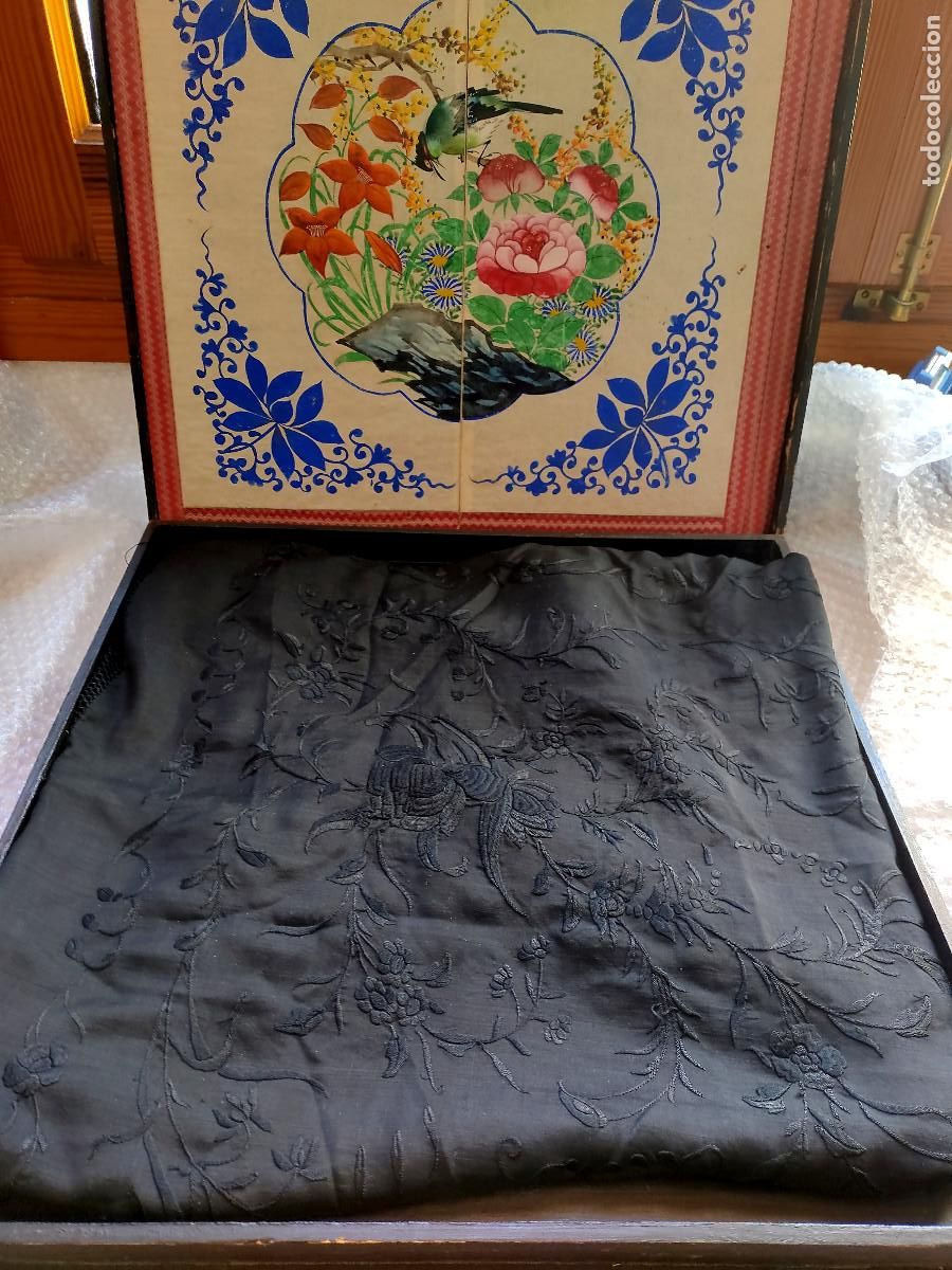 Antiquit&eacute;s: CAJA ANTIGUA DE MANTON DE MANILA SIGLO XIX