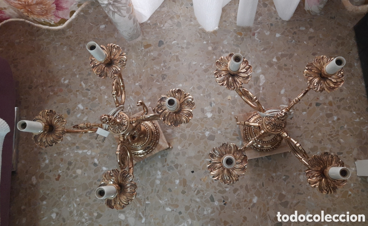 Antig&uuml;edades: Candelabros el&eacute;ctricos de bronce - Foto 4