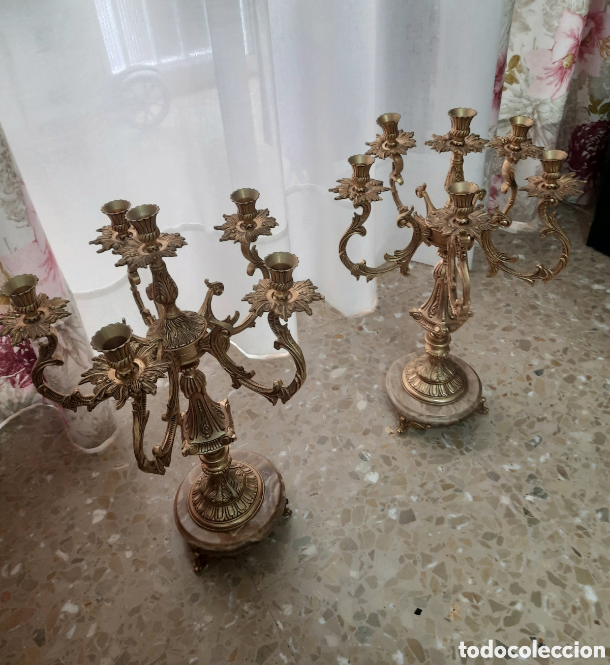 Antig&uuml;edades: Candelabros de bronce - Foto 3