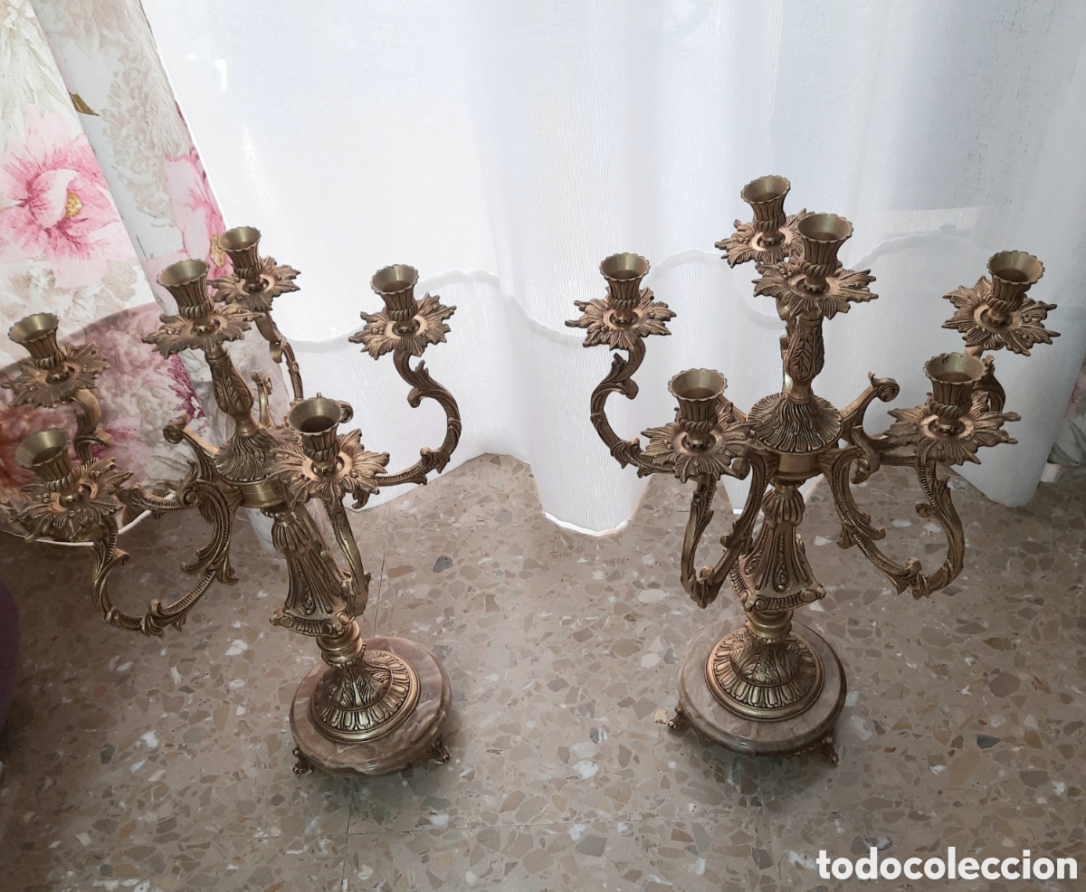 Antig&uuml;edades: Candelabros de bronce - Foto 1