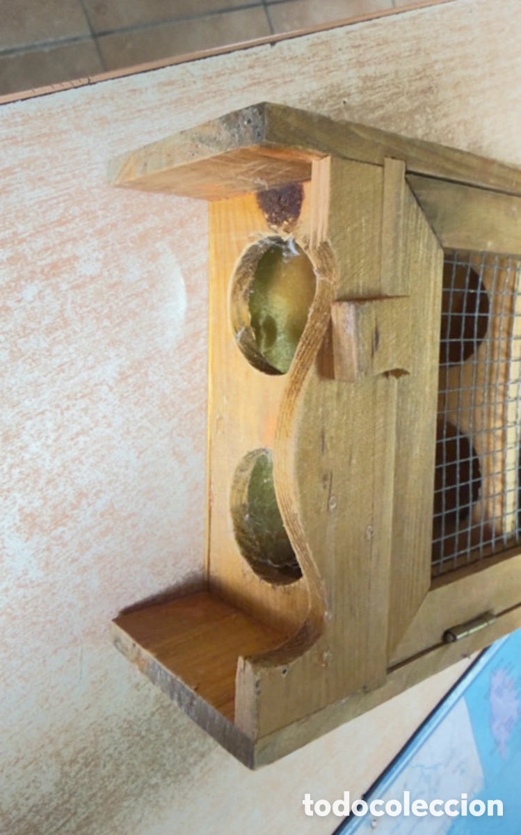 Antig&uuml;edades: Antigua huevera de madera - Foto 4