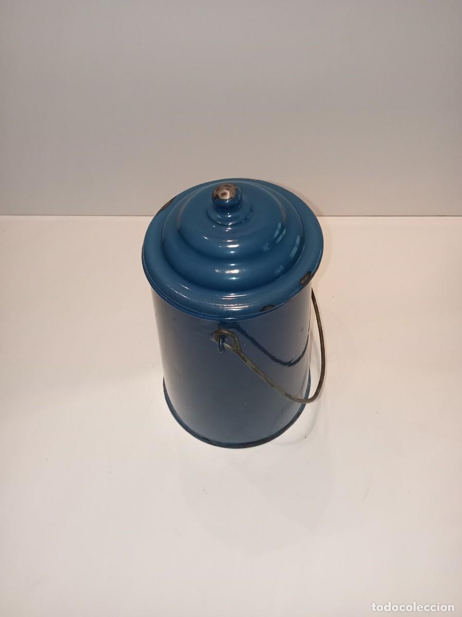 Antig&uuml;edades: LECHERA ESMALTADA AZUL - ANTIGUA - Foto 2