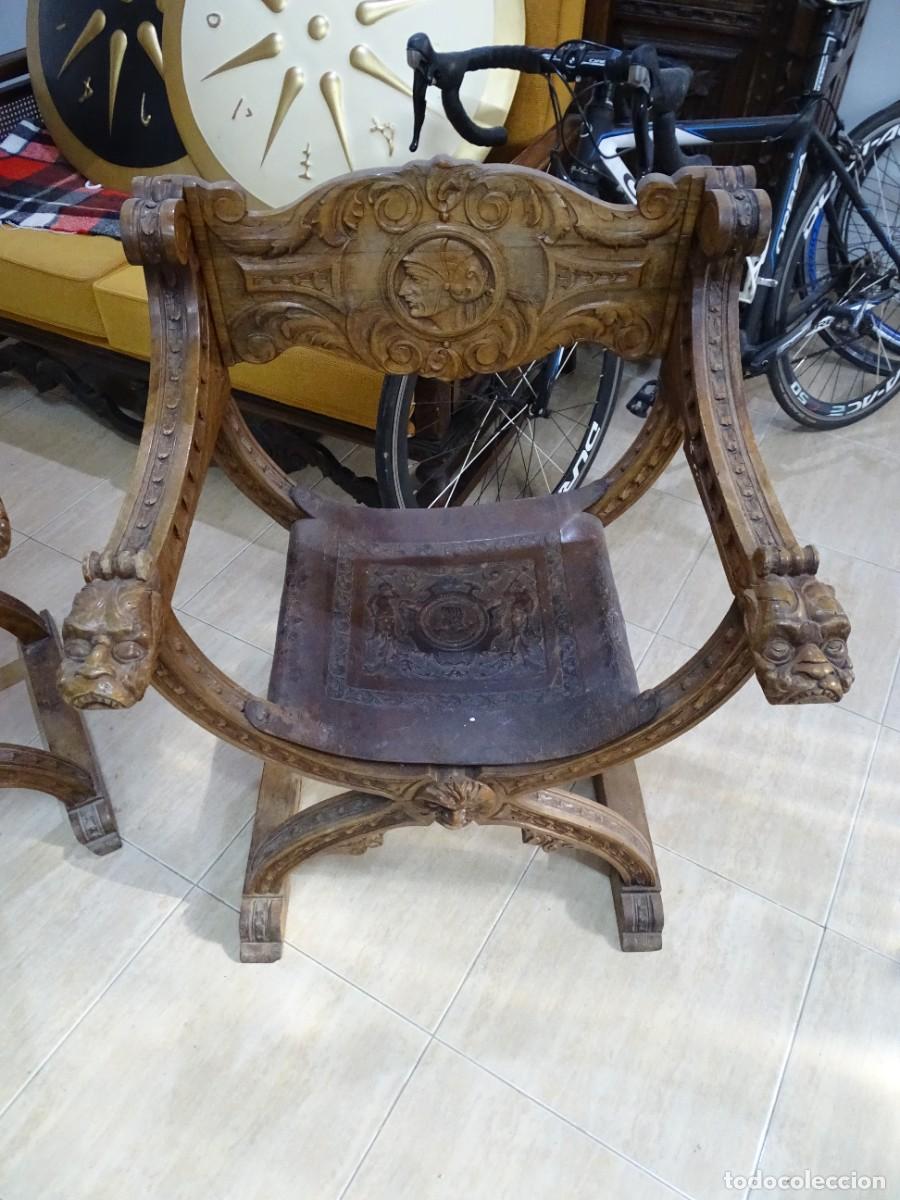 Antig&uuml;edades: Juego de sillones y sof&aacute; en madera maciza - Foto 3