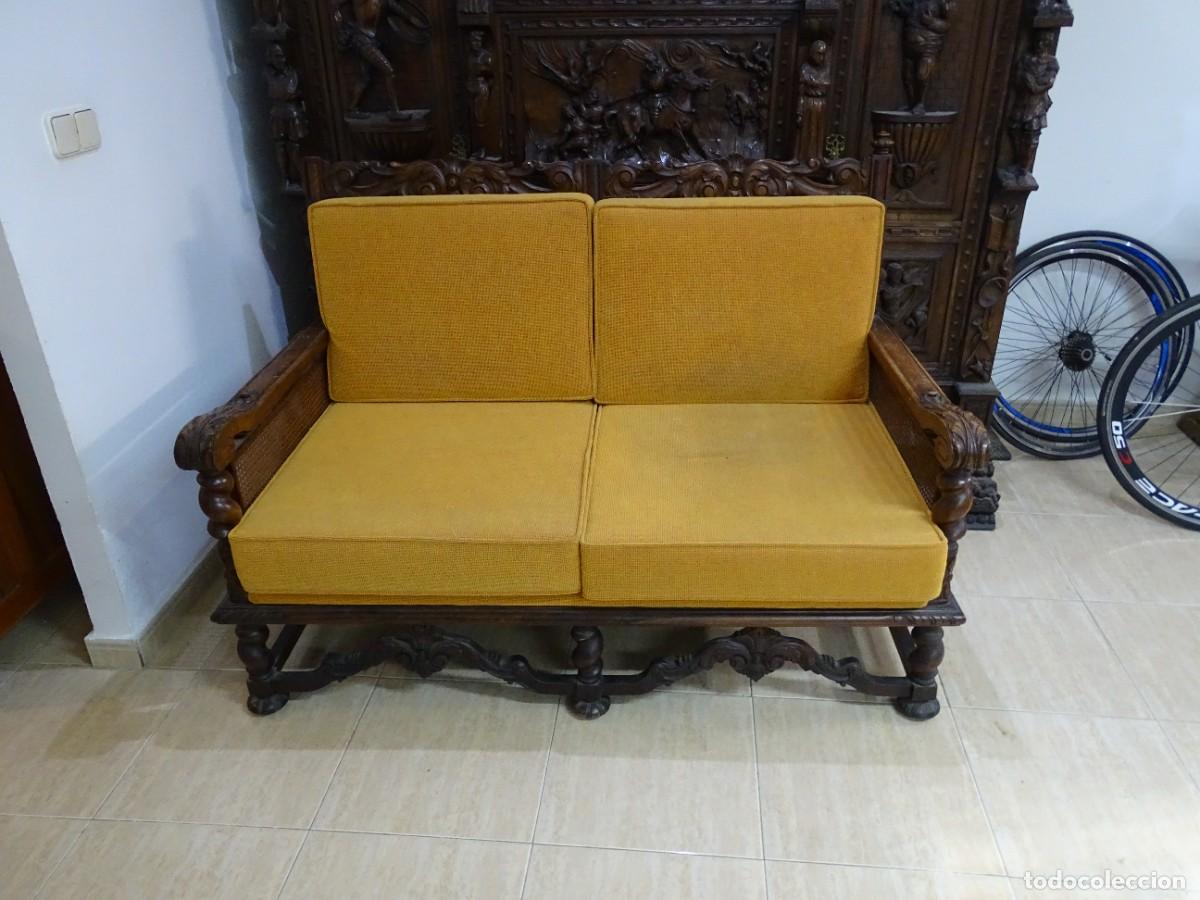 Antig&uuml;edades: Juego de sillones y sof&aacute; en madera maciza - Foto 6