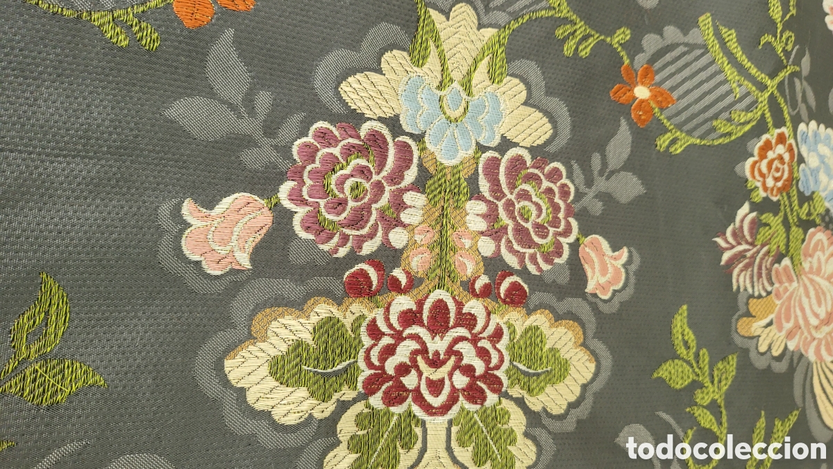 Antig&uuml;edades: ESPOLIN SEDA INDUMENTARIA REGIONAL