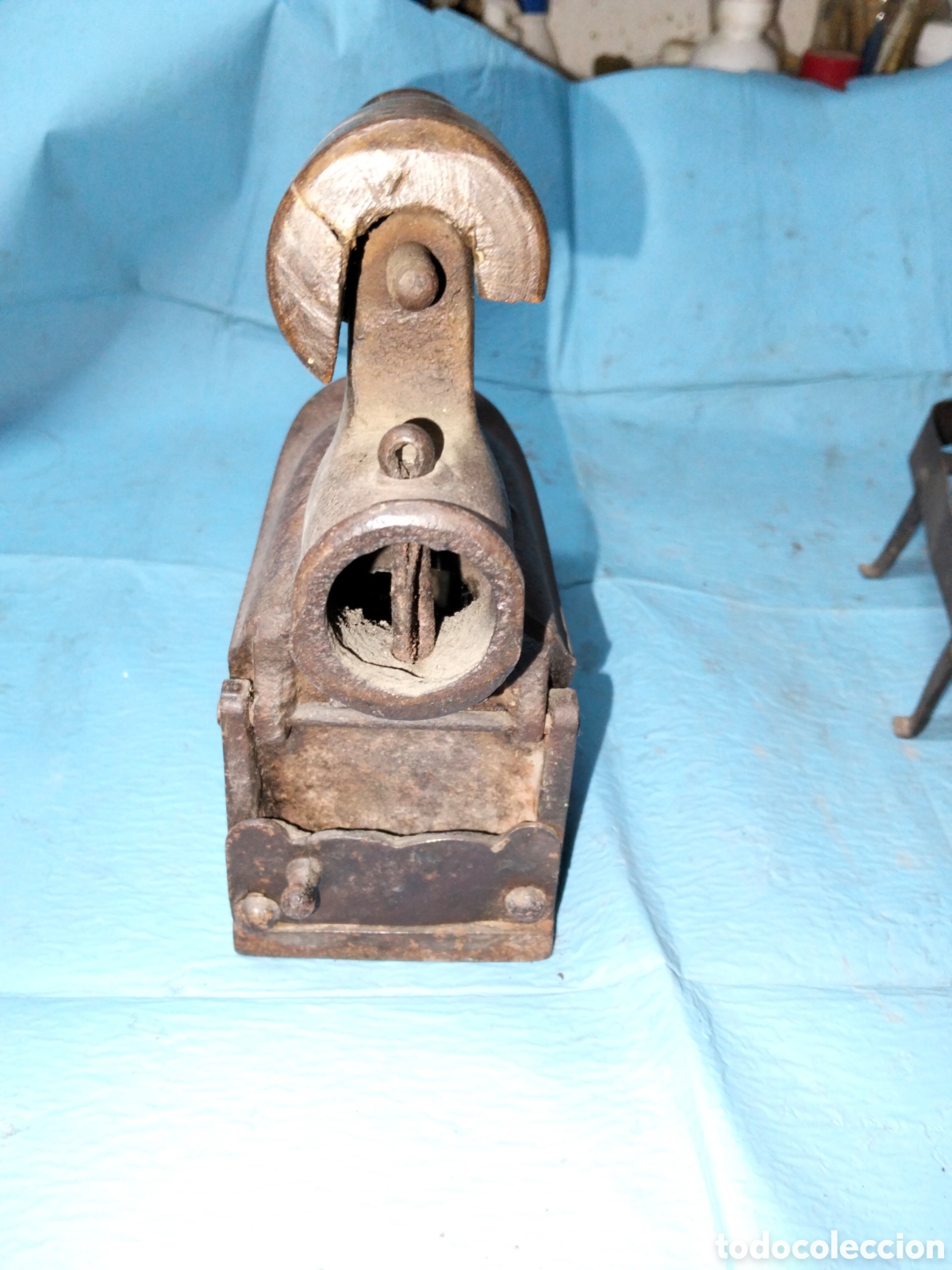Antig&uuml;edades: ANTIGUA PLANCHA DE CARBON - Foto 8