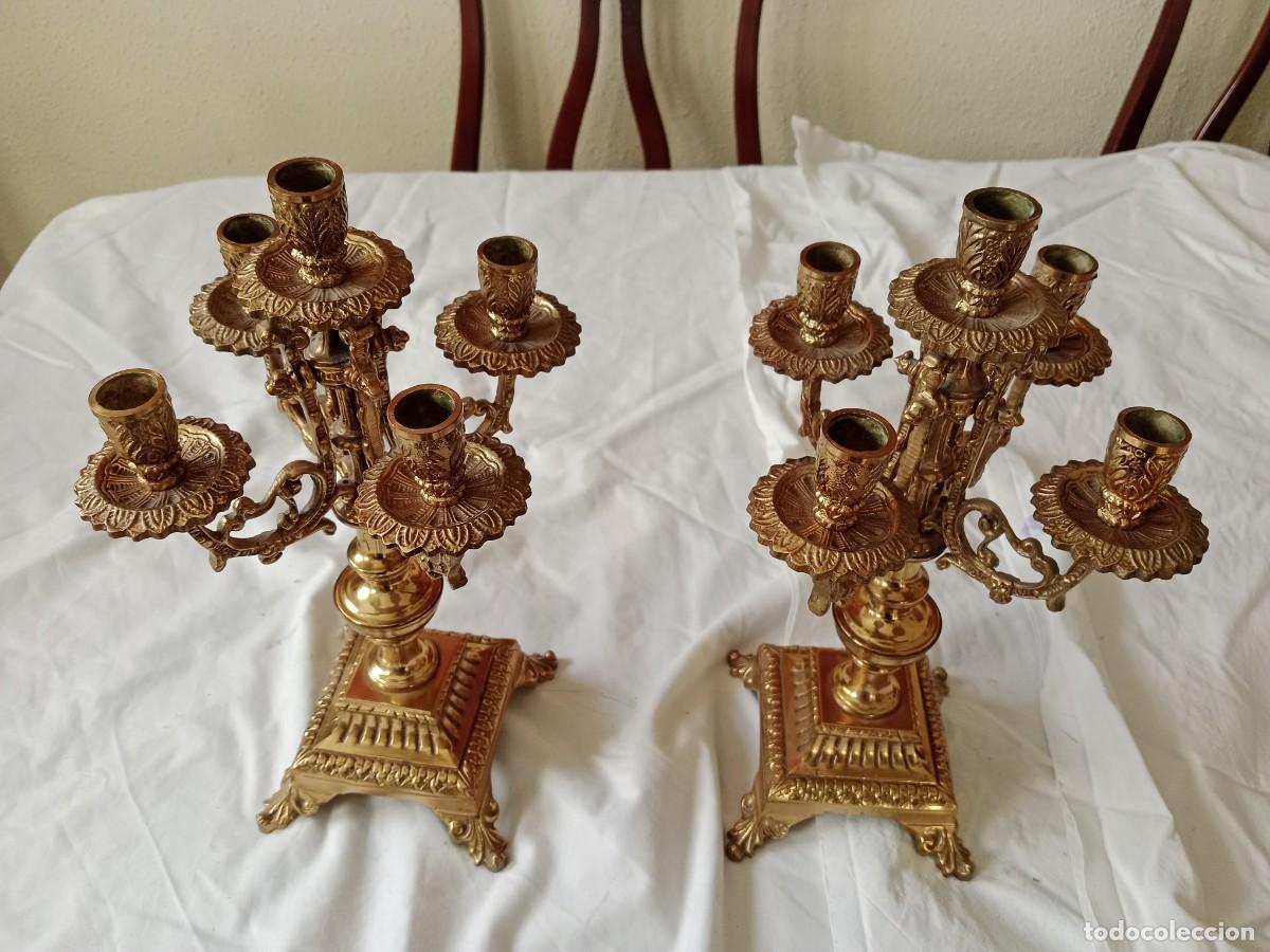 Antig&uuml;edades: Candelabros de bronce - Foto 1