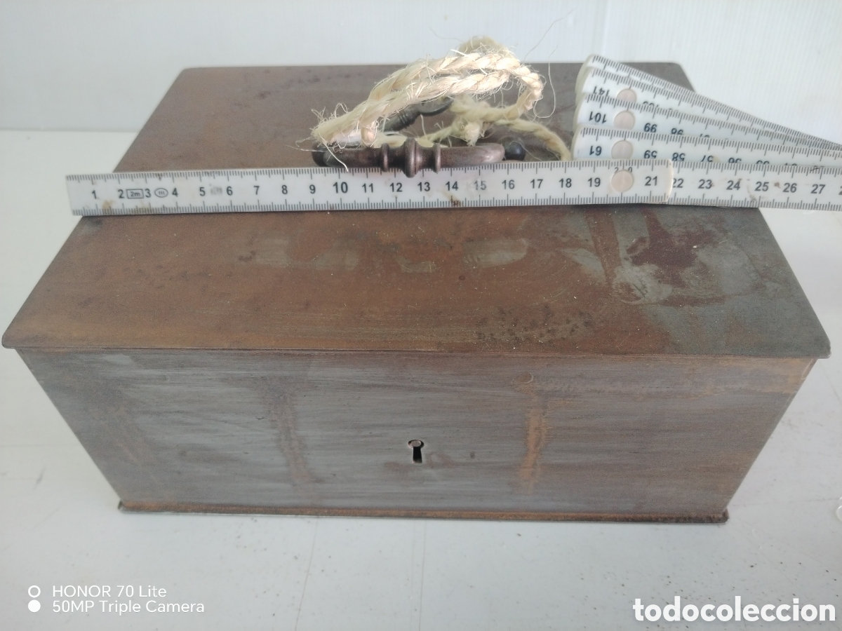Antig&uuml;edades: Caja de caudales antigua - Foto 5