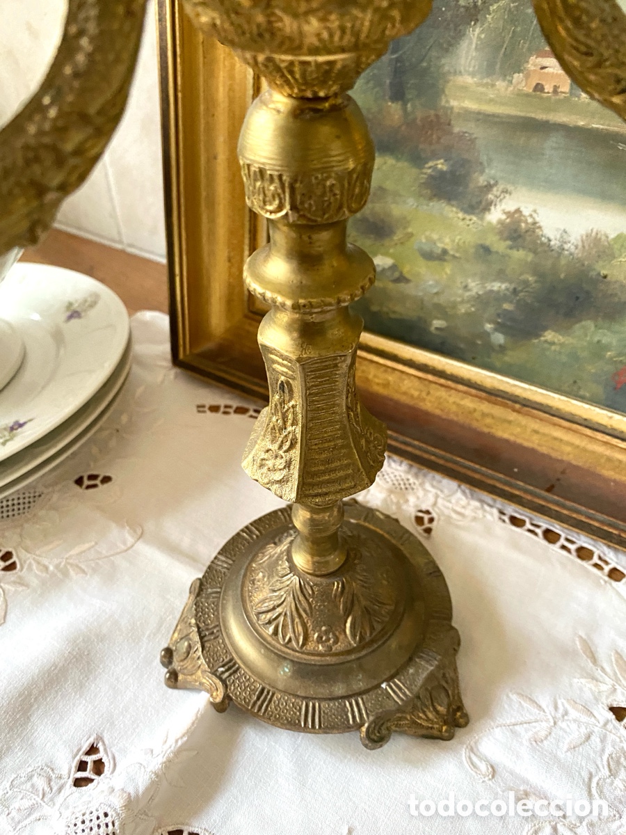 Antig&uuml;edades: Candelabro antiguo de bronce - Foto 3