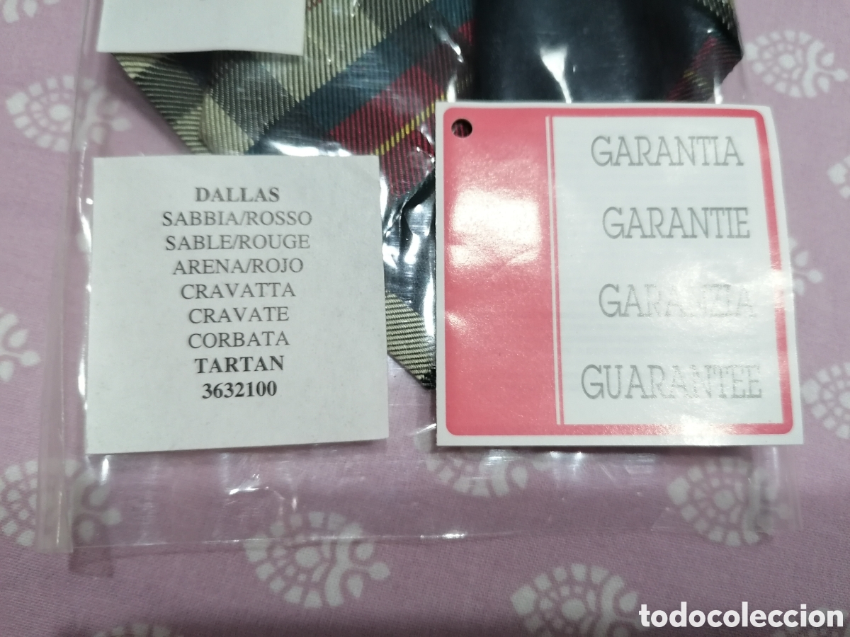 Antig&uuml;edades: Corbata de cuadros de AVON - Foto 5