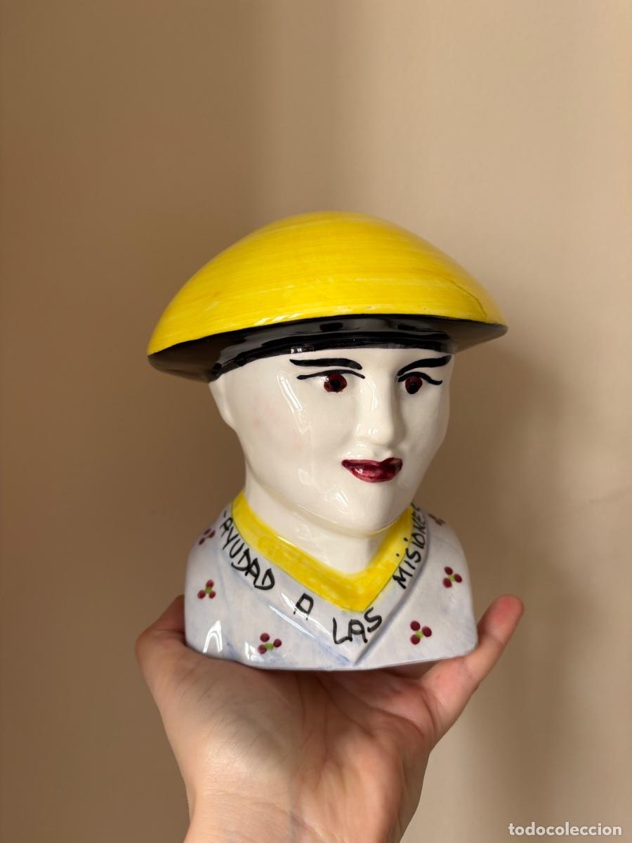 Antig&uuml;edades: Hucha del Domund. Busto chino - Foto 1