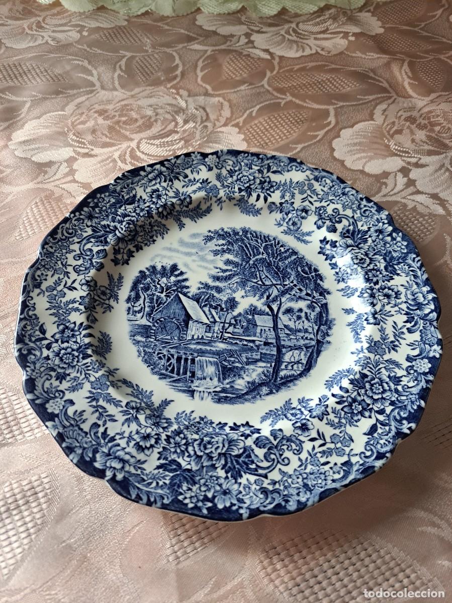 Oggetti Antichi: Plato llano de porcelana mill Stream Johnson Bros , azul.