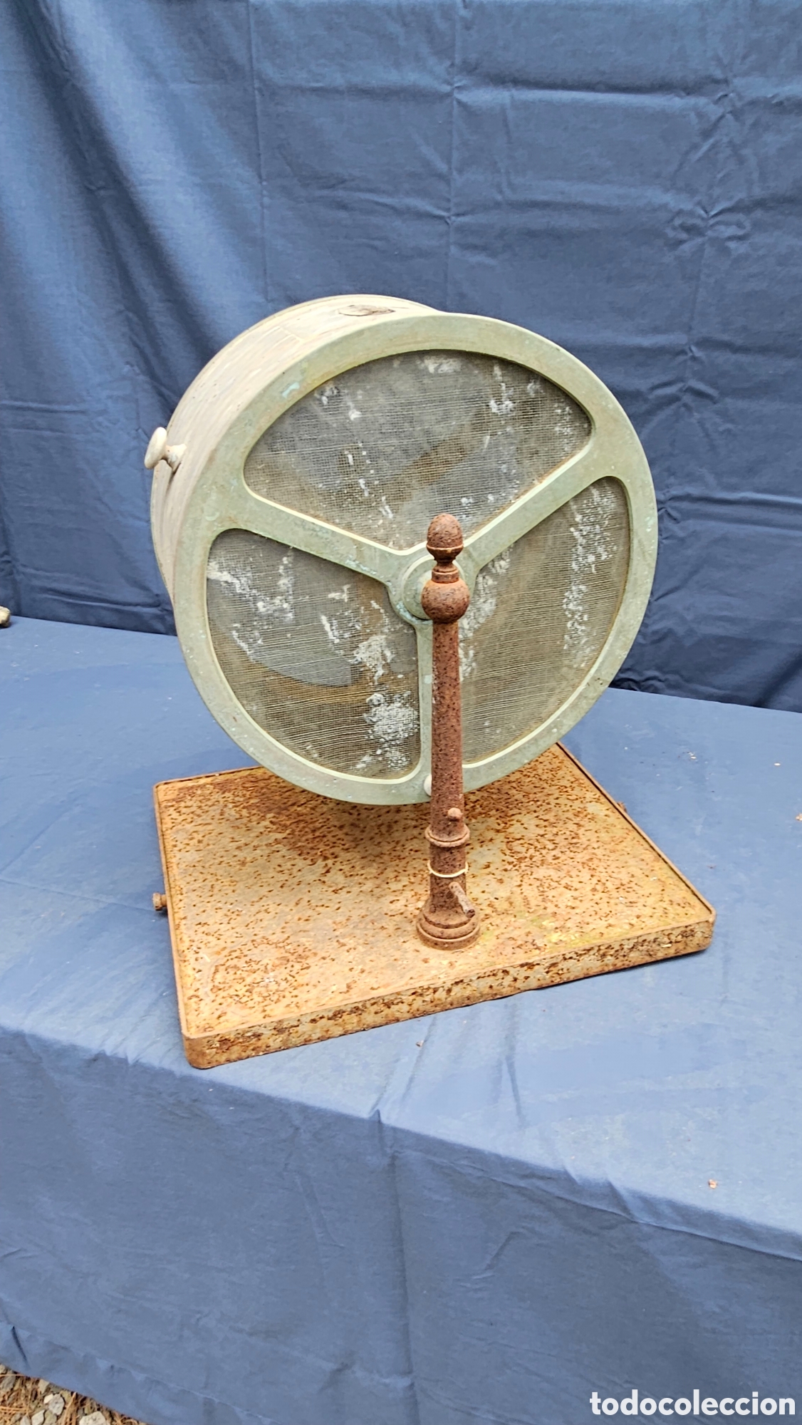 Antiques: Antiguo bombo giratorio ( t&oacute;mbola/ loter&iacute;a ??? )