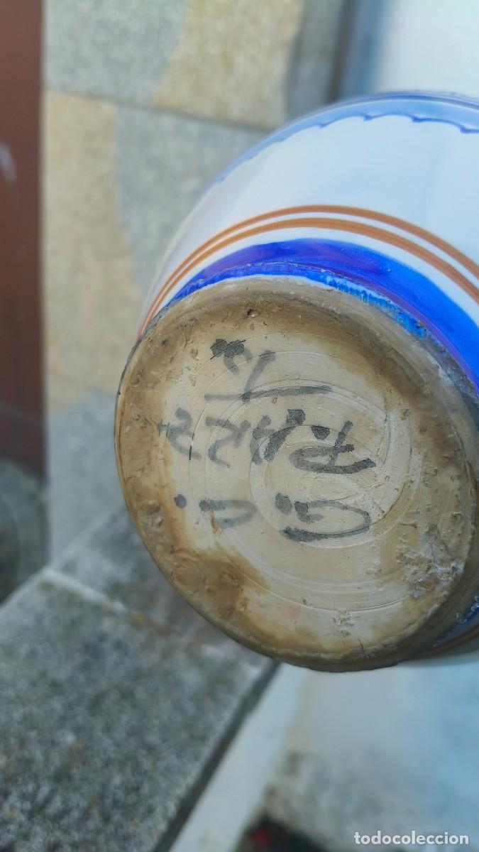 Antig&uuml;edades: C&eacute;ramique &eacute;maill&eacute;e peinte &agrave; la main sign&eacute;e - Foto 2
