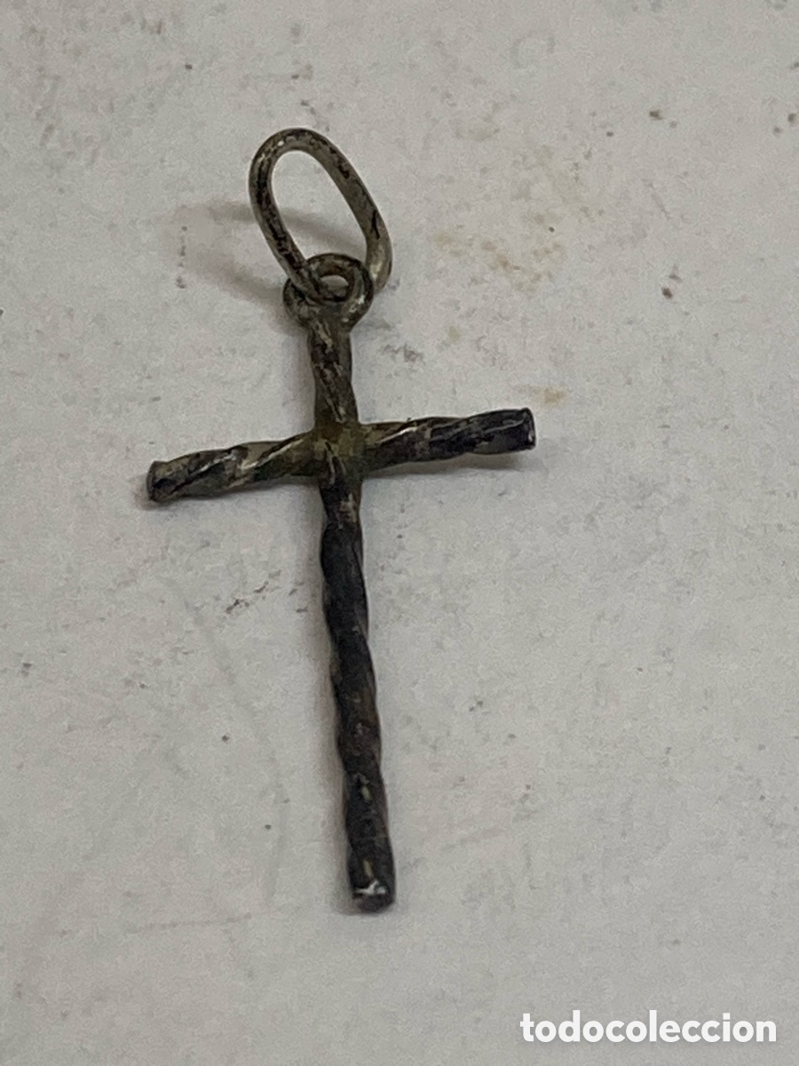 Antig&uuml;edades: Cruz de plata religiosa C561 - Foto 2