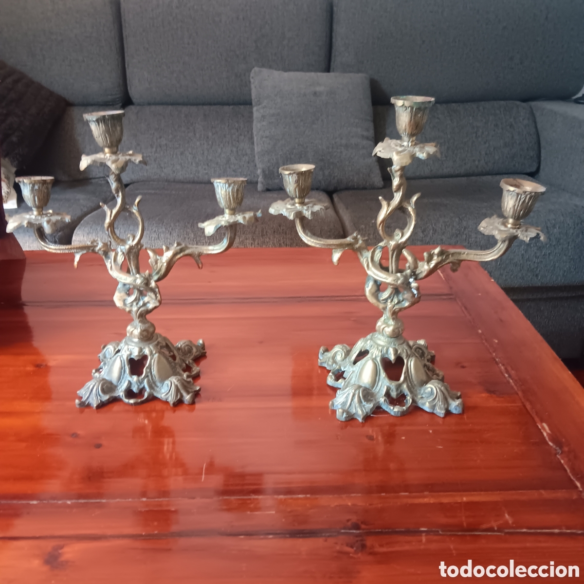 Antig&uuml;edades: Candelabros antiguos de bronce - Foto 1