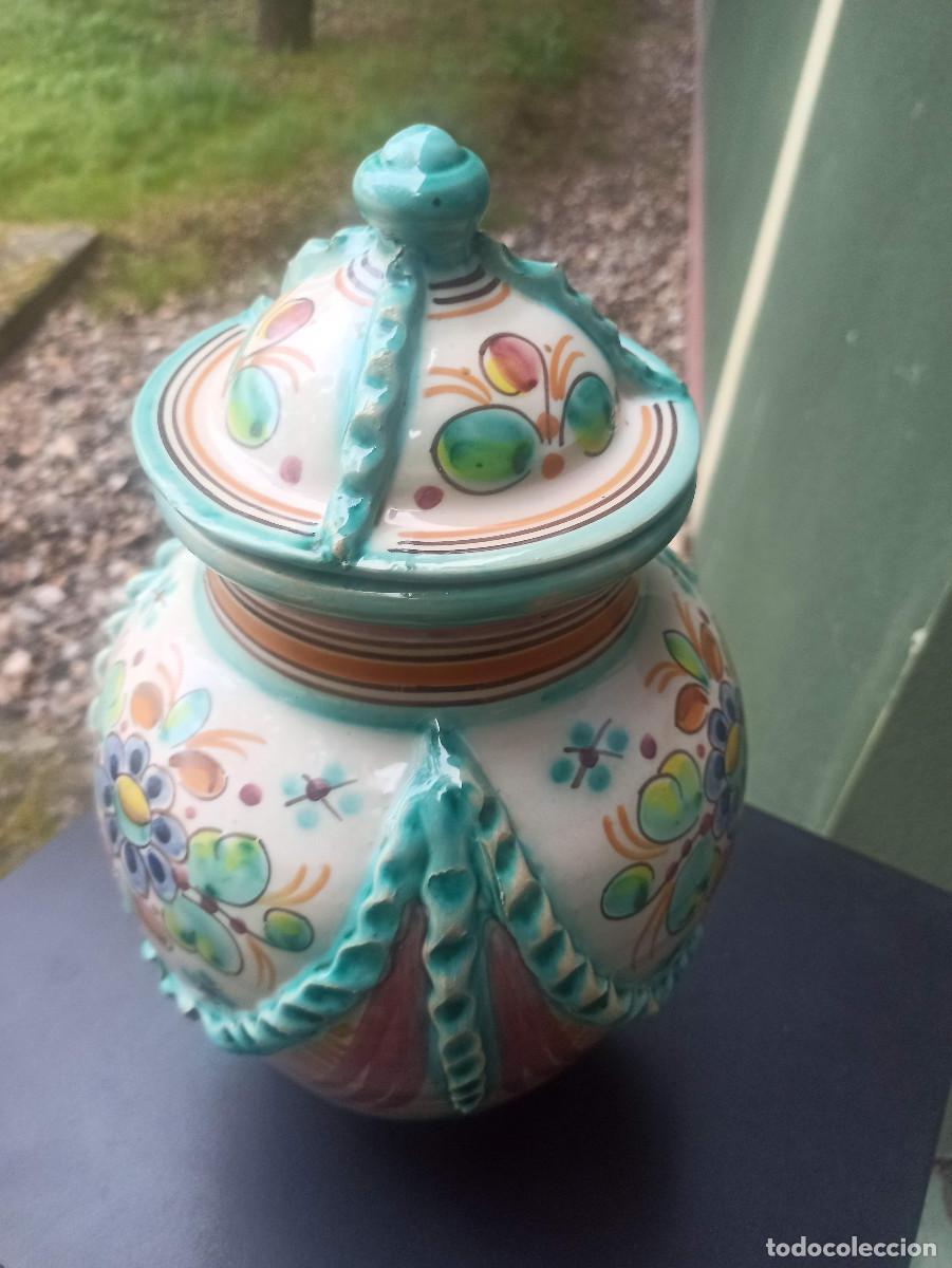 Antig&uuml;edades: Jarron con tapa Talavera 35 cm - Foto 3