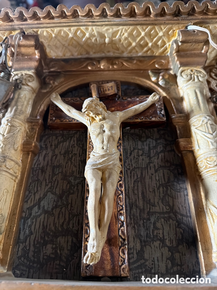 Antig&uuml;edades: Plaf&oacute;n de escayola religioso - Foto 2