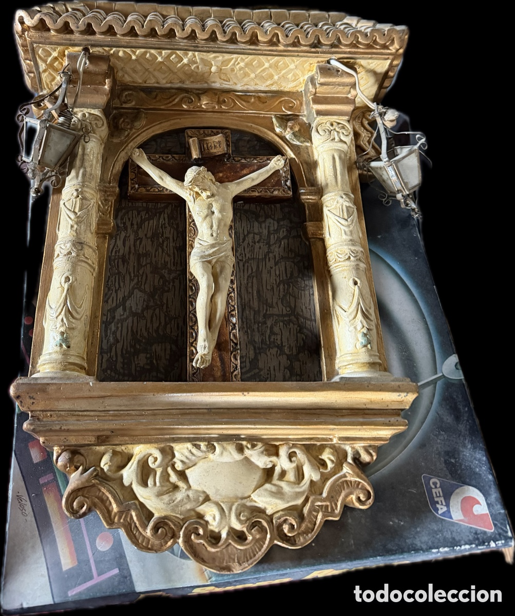 Antig&uuml;edades: Plaf&oacute;n de escayola religioso - Foto 1