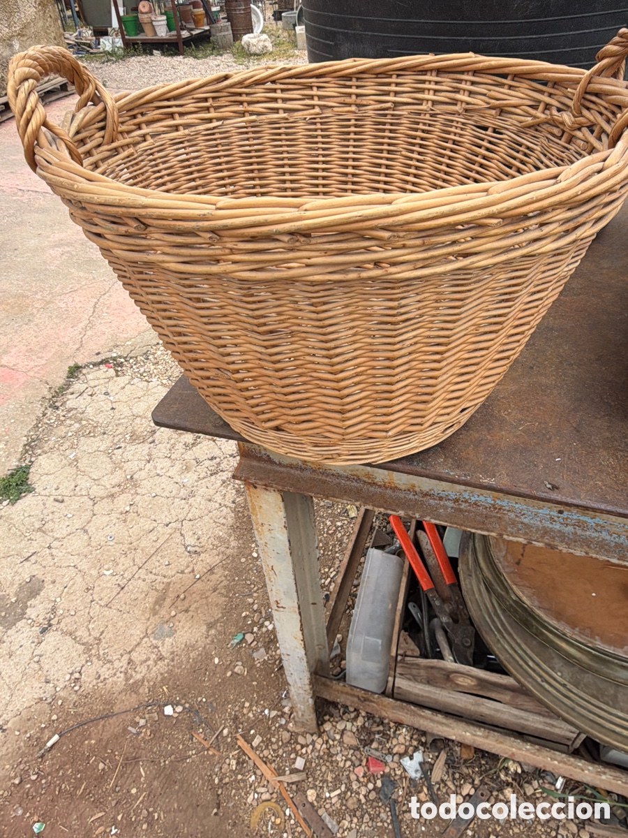Antig&uuml;edades: Cesta de esparto antigua - Foto 1