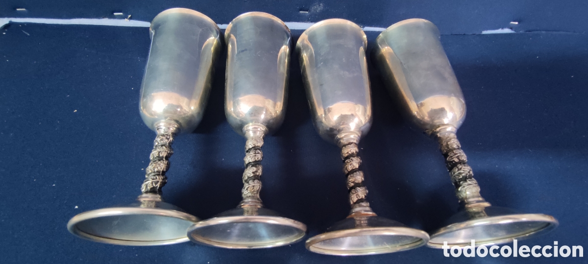 Antig&uuml;edades: Juego de 4 copas de alpaca - Foto 5