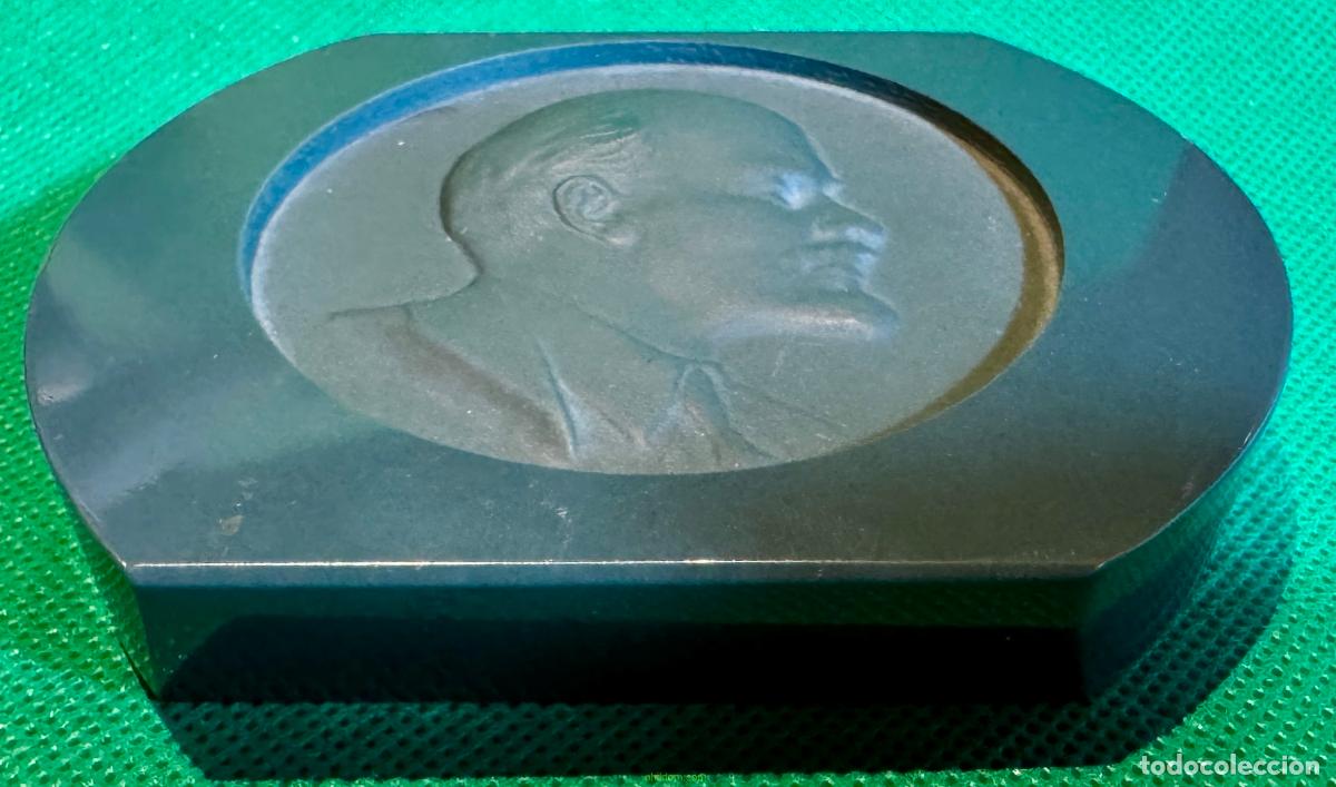 Antig&uuml;edades: PISAPAPELES FIGURA DE LENIN - Foto 3