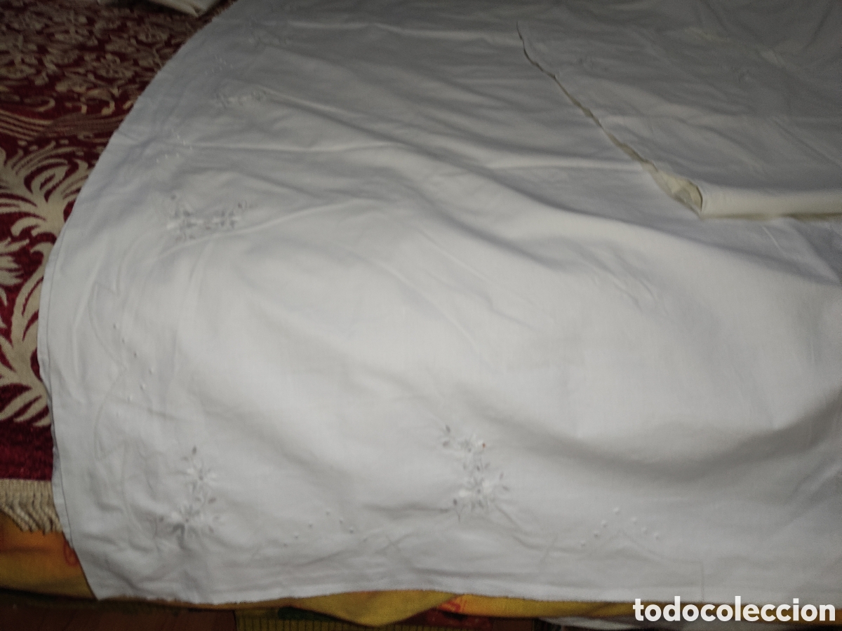 Antig&uuml;edades: Antiguo Juego de cama de algod&oacute;n bordado. - Foto 6