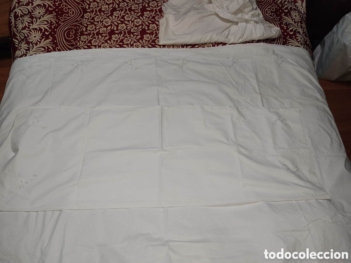 Antig&uuml;edades: Antiguo Juego de cama de algod&oacute;n bordado. - Foto 1