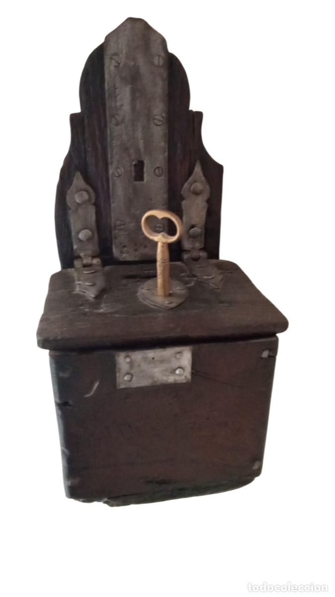 Antiquit&auml;ten: LIMOSNERO S.XVI POSIBLEMENTE DE LA CATEDRAL DE MEISSEN