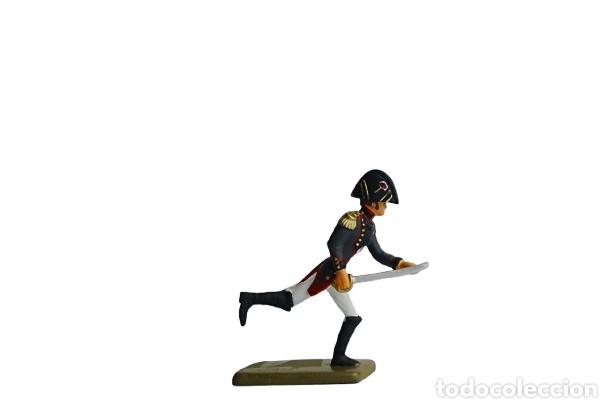 Antig&uuml;edades: Figura Oficial de Infanter&iacute;a en Carga