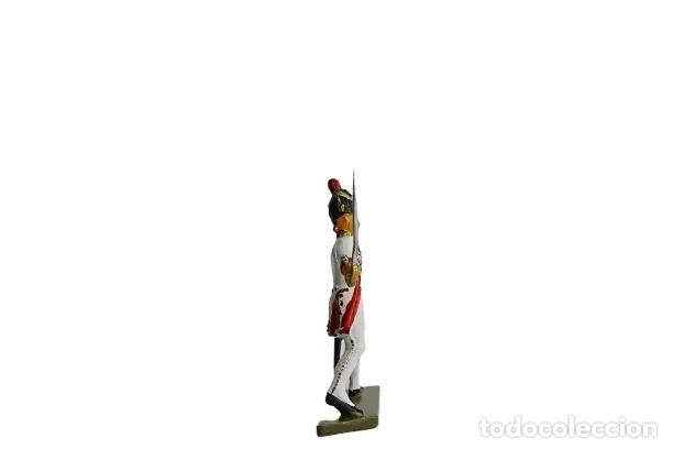 Antig&uuml;edades: Figura Oficial en posici&oacute;n de carga - Foto 2