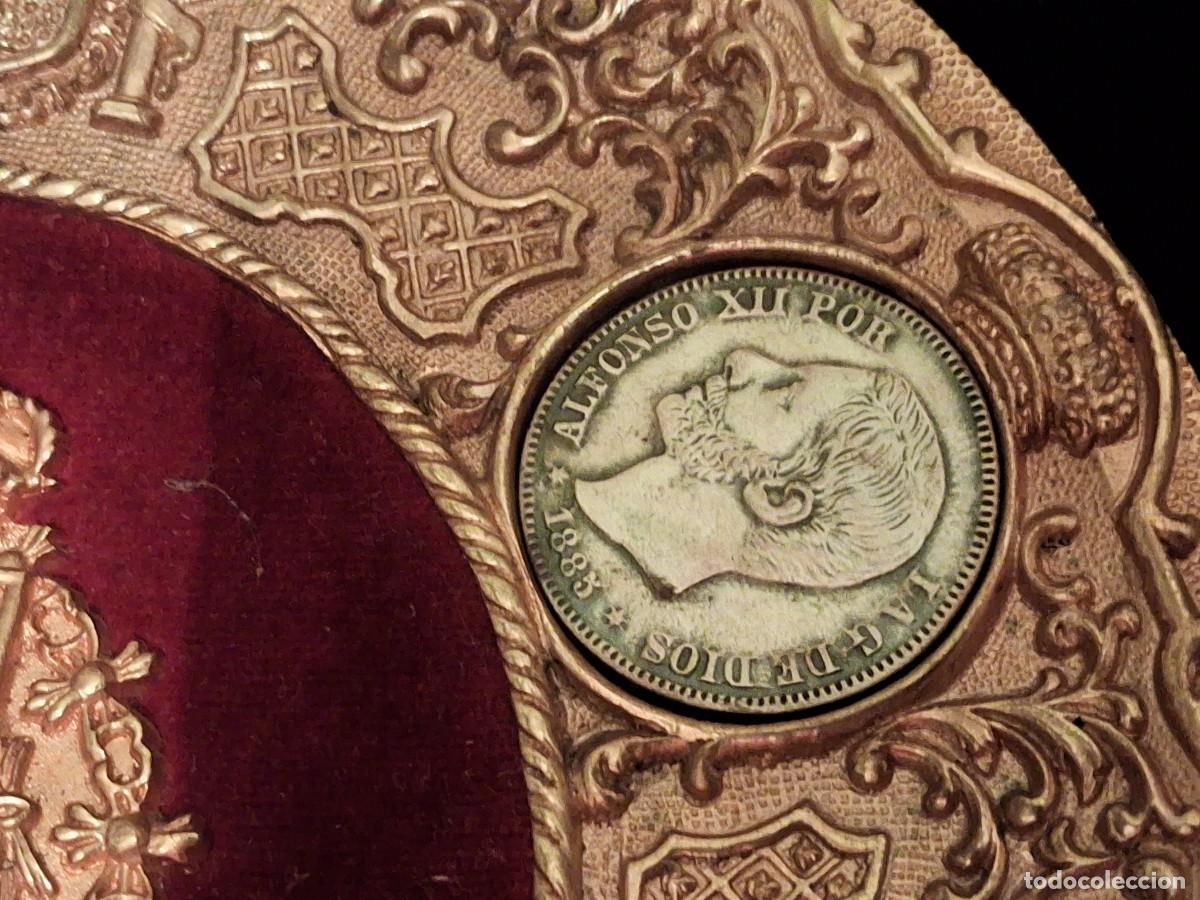 Antig&uuml;edades: Platos numism&aacute;ticos her&aacute;ldico. - Foto 5