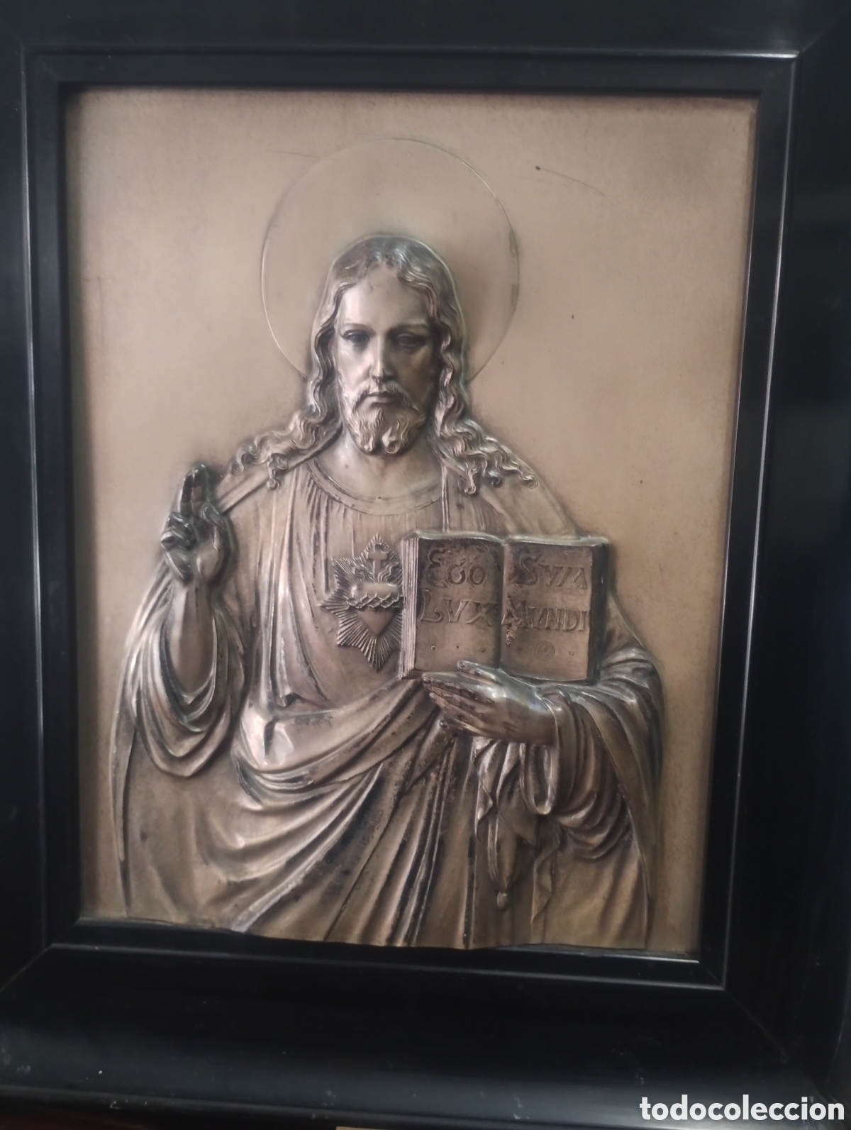 Antig&uuml;edades: Cuadro de &rdquo;Sagrado Coraz&oacute;n&rdquo; en metal plateado - Foto 2