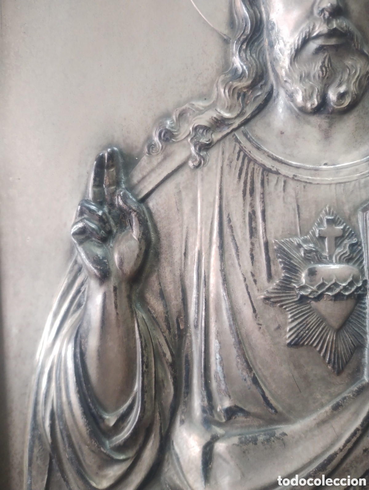 Antig&uuml;edades: Cuadro de &rdquo;Sagrado Coraz&oacute;n&rdquo; en metal plateado - Foto 6