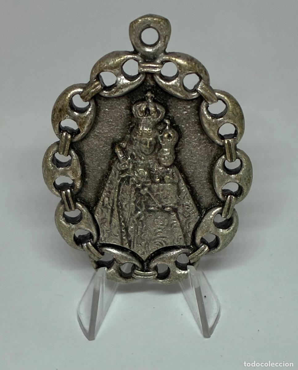 Antig&uuml;edades: MEDALLA NUESTRA SE&Ntilde;ORA DE LA CABEZA PATRONA DE MOTRIL