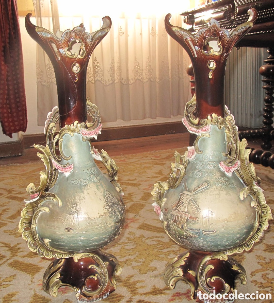 Antig&uuml;edades: Pareja de jarrones cer&aacute;micos antiguos