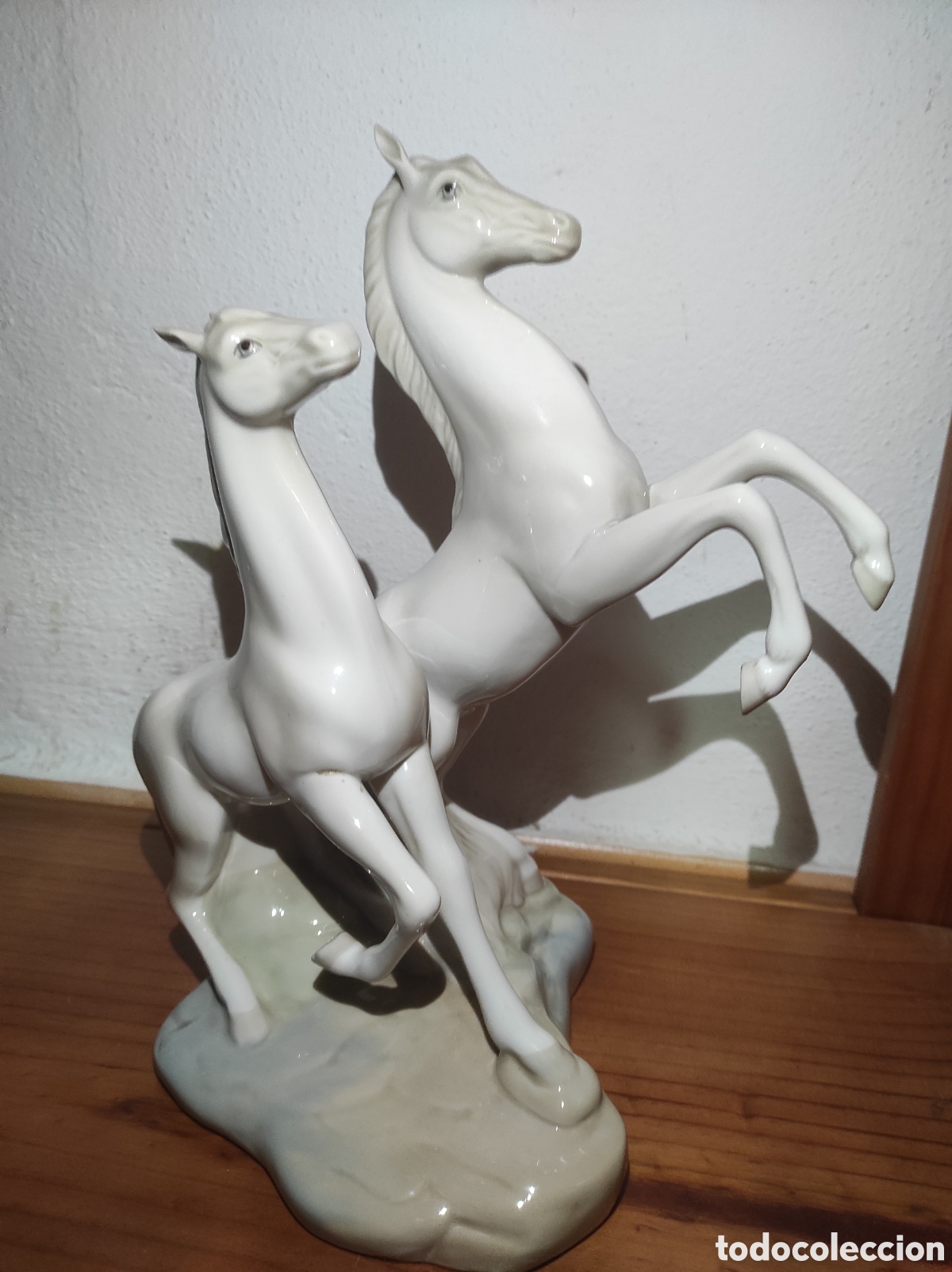 Antig&uuml;edades: Pareja de caballos Lladro. - Foto 1
