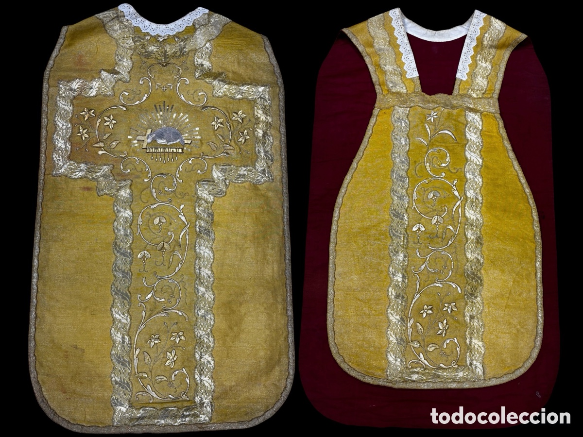 Antiguidades: Casulla bordada en oro.