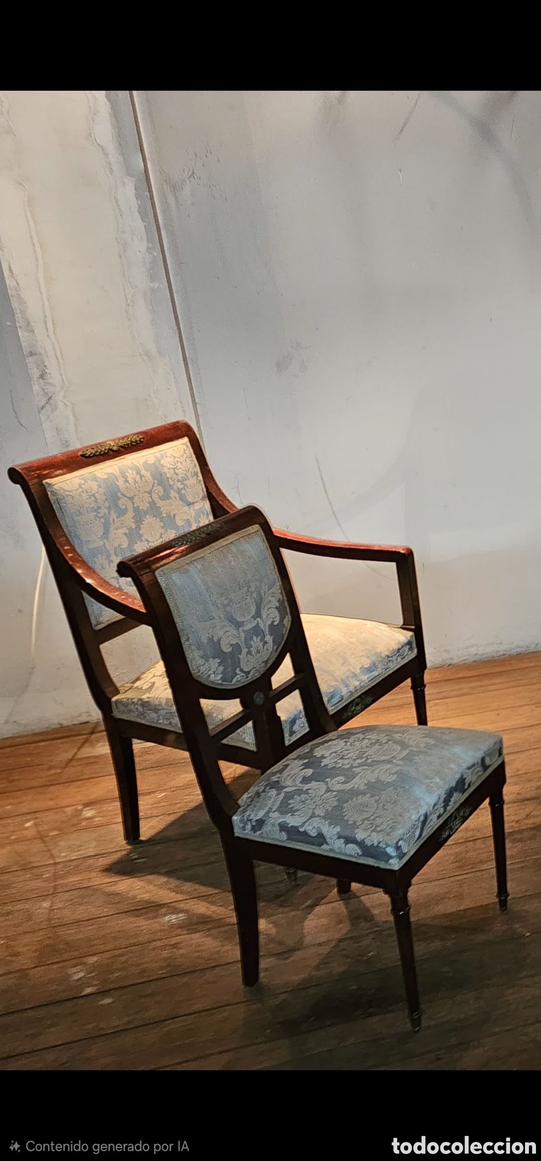 Antig&uuml;edades: Conjunto de sof&aacute; y sillas - Foto 2