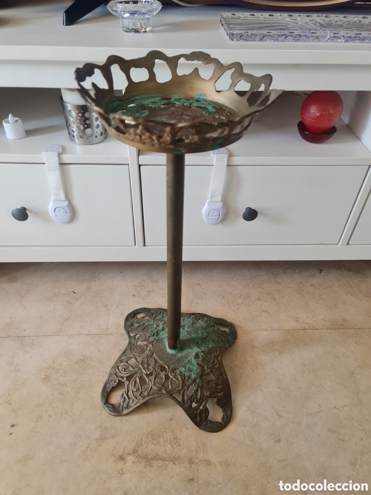 Antig&uuml;edades: Excepcional Pedestal de Altar Macizo &ndash; Simbolismo &rdquo;F&Uacute;&rdquo; &ndash; S. XIX