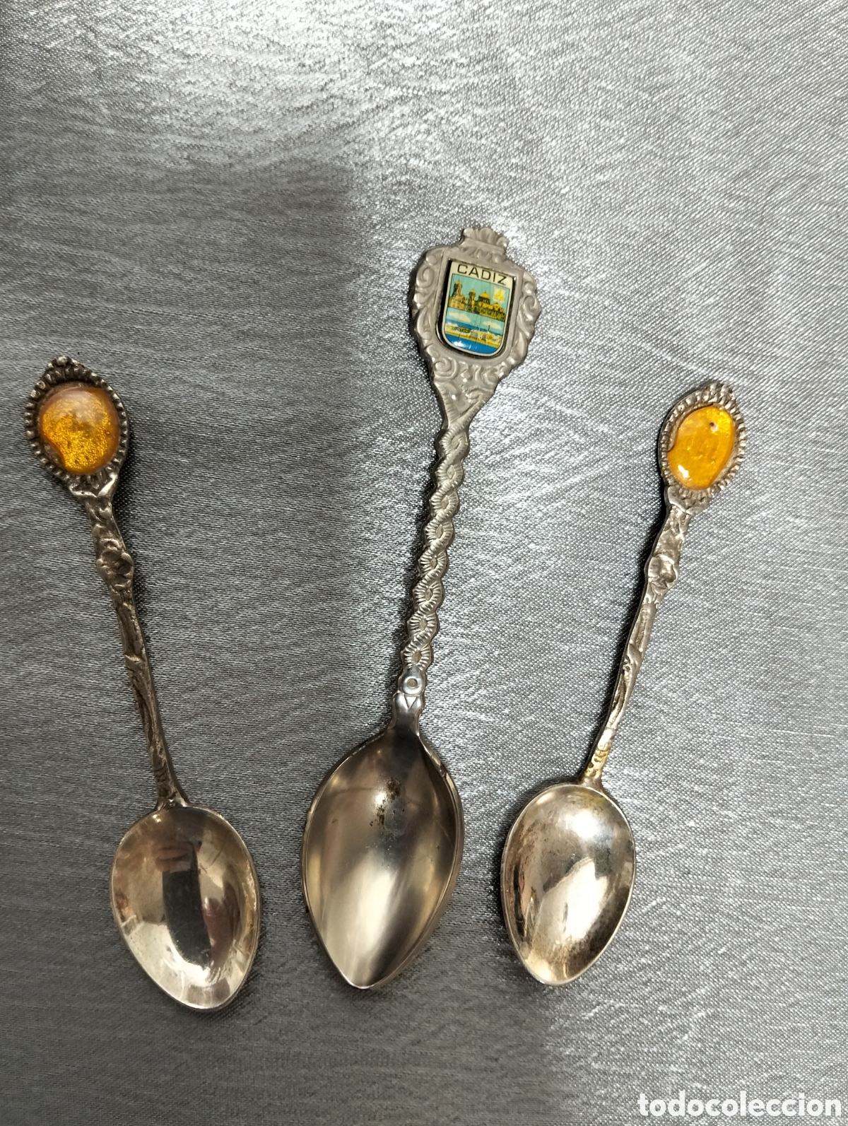 Antig&uuml;edades: 3 Cucharas peque&ntilde;as de colecci&oacute;n - Foto 1