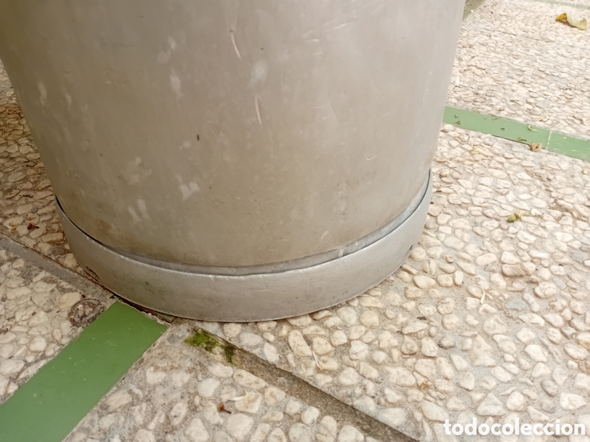 Antig&uuml;edades: CANTARA DE LECHE DE ALUMINIO - Foto 4