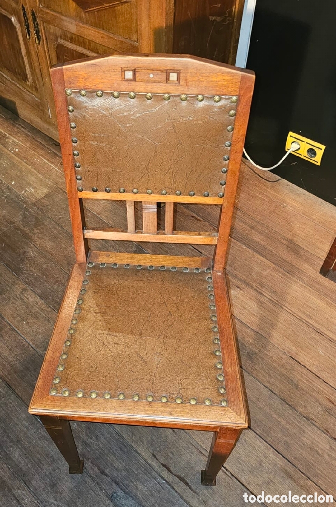 Antig&uuml;edades: Mesa y sillas comedor antiguo - Foto 5