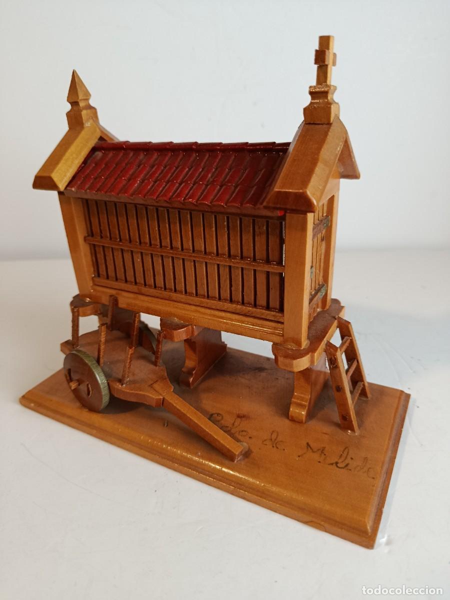 Antig&uuml;edades: HORREO DE MADERA ANTIGUO. MELIDE - Foto 2