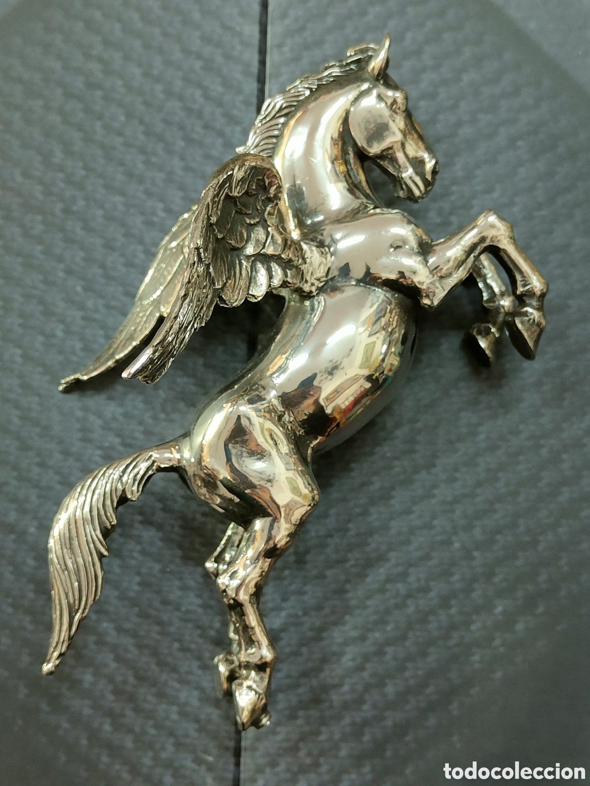 Antig&uuml;edades: caballo alado, Pegaso,plata de ley maciza